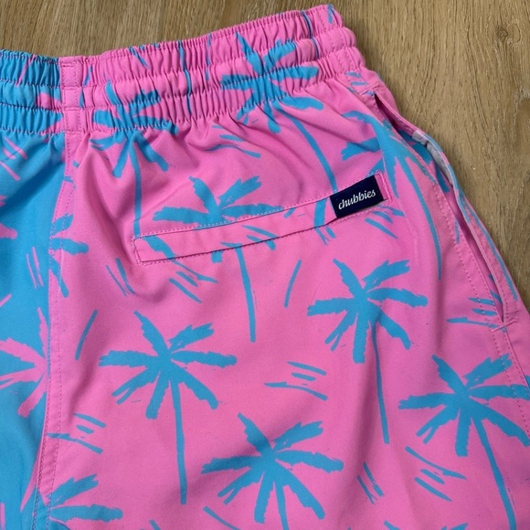 Chubbies 7” Prince of Prints Classic Swim Trunk - Picture 8 of 10